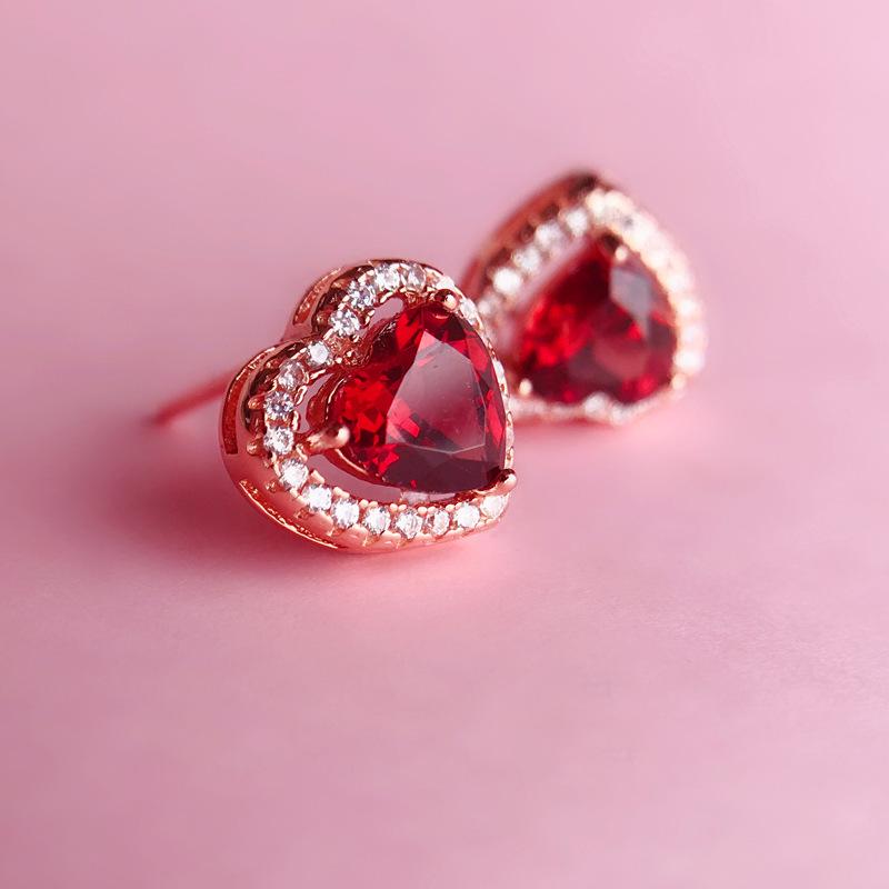 Sweet Peach Heart Gold-Plated S925 Sterling Silver Earrings: Classic Sparkling Studs for Women