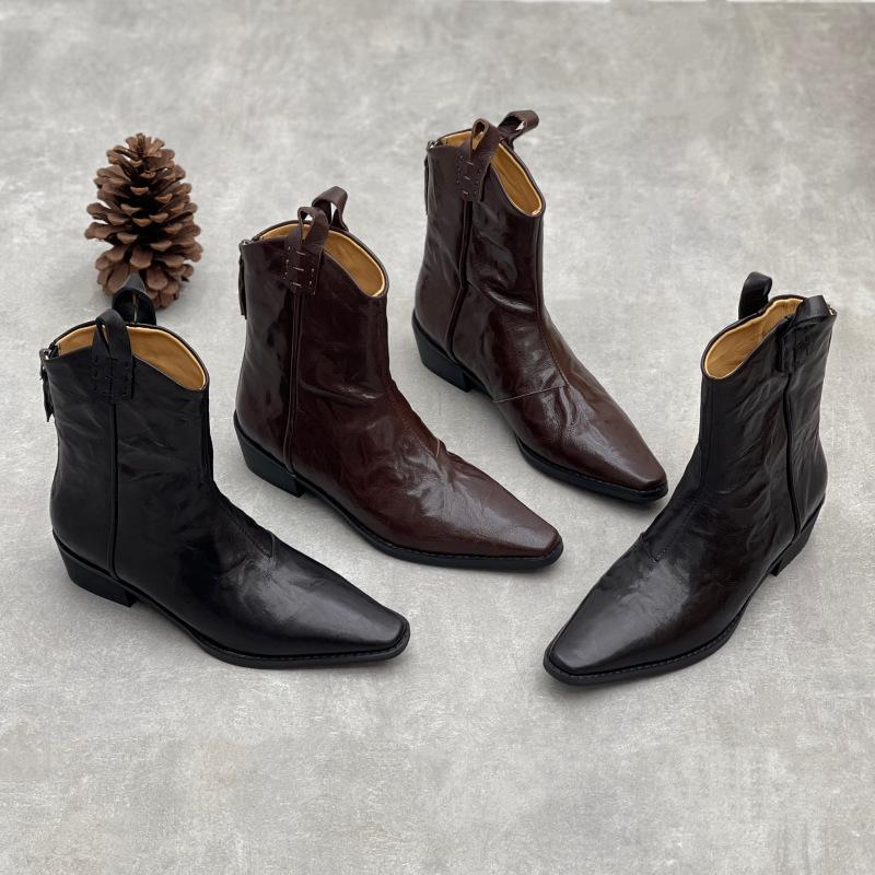 Retro Genuine Leather Pointed Ankle Boots for Slimming and Thick-heeled Women's Boots and Shoes