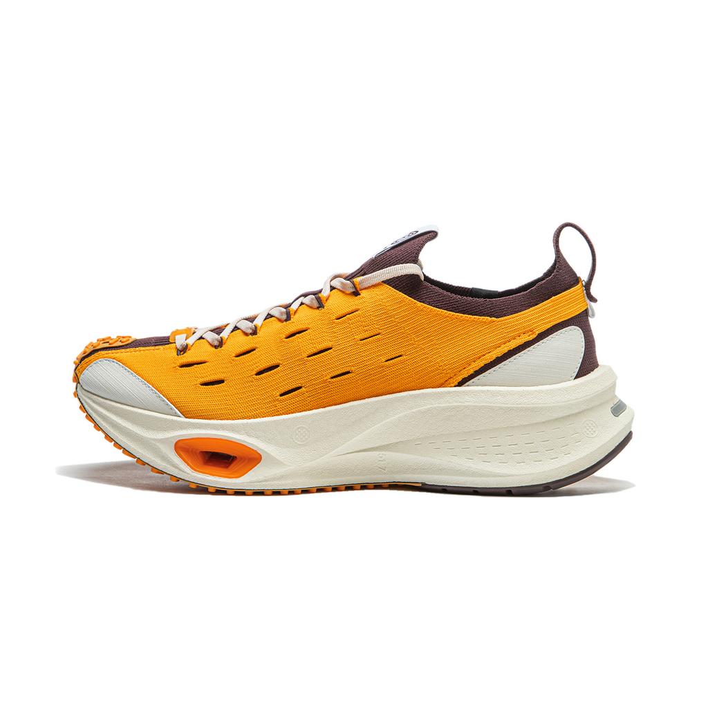 Li Ning Feidian CRC Comfortable Versatile Shock Absorbing Wear Resistant Low Top Running Shoes Unisex Running Shoes Orange Brown AZGU001-1