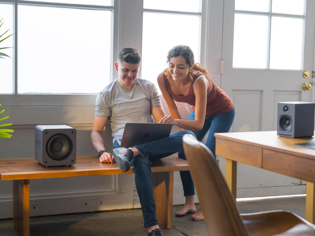 S6 Compact Powered Subwoofer Maximum Output 210W ]Audioengine