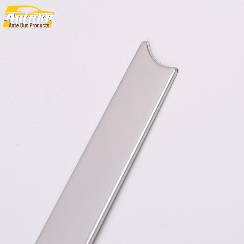 2019 Santa Fe Rear Trim & Tailgate Anti-Scratch Decorative Strip