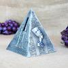 Salvadanaio in Metallo Elettrolucidato a Forma di Piramide Egizia Souvenir