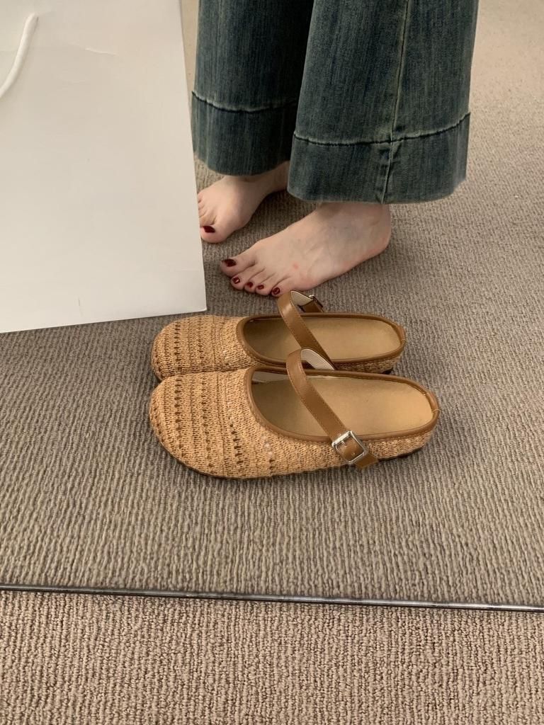 Fashion Women's Half Slippers 2025 Spring Summer New Vintage Fly Weave Baotou Flats Fashion Square Button Slip on Outdoor Casual Sandals