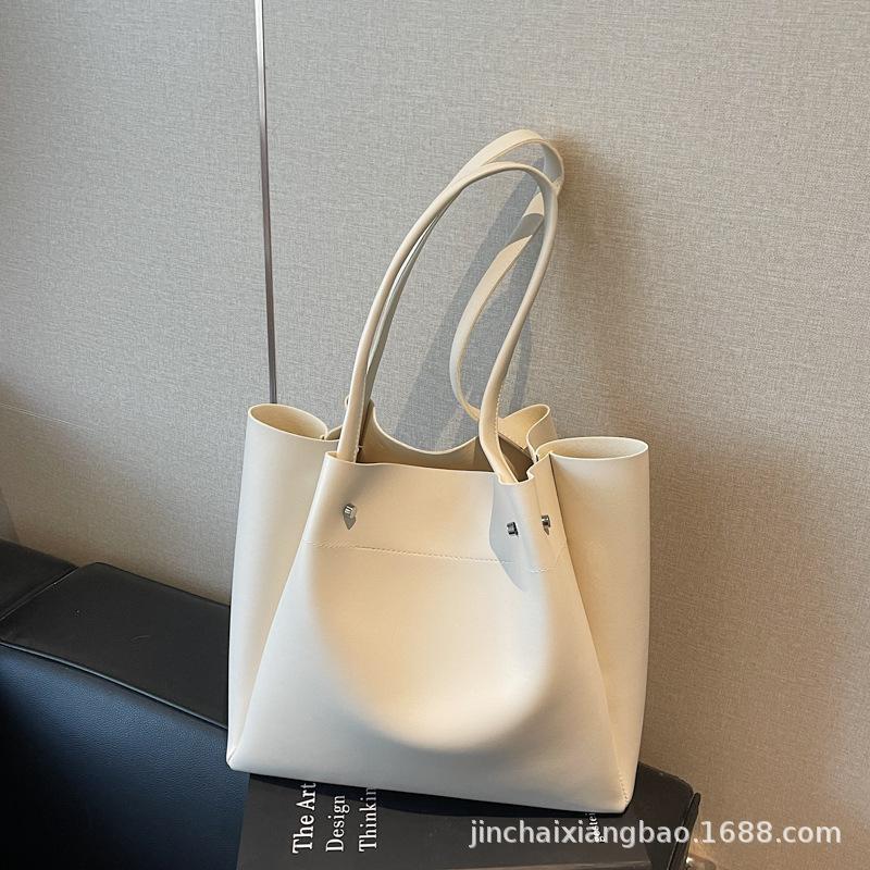 Solid Color Soft Leather Large-capacity Tote Bag Women's 2025 New Large-capacity Shoulder Bag Fashionable Versatile Commuter Handbag