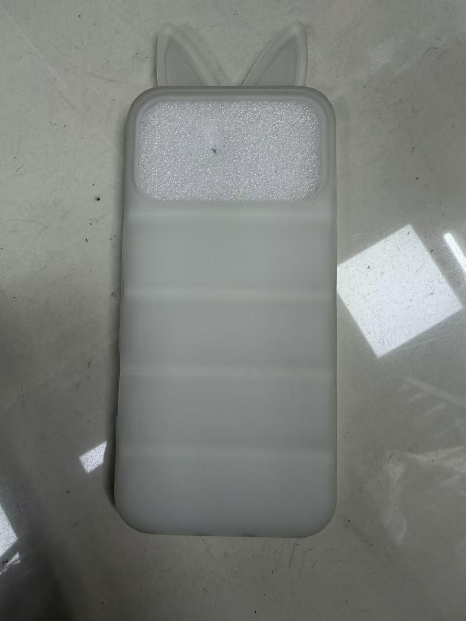 

New Full Coverage Cartoon Fox Ears Phone Case, PU Leather, Anti-Fall Protection for 14 Pro Max and 15 Pro Max. iPhone 15 Pro
