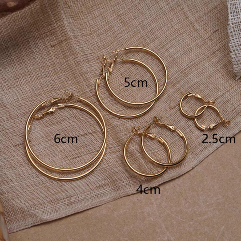 

Универсальные серьги-молотки из 18-каратного золота, не тускнеющие - Модный дизайн