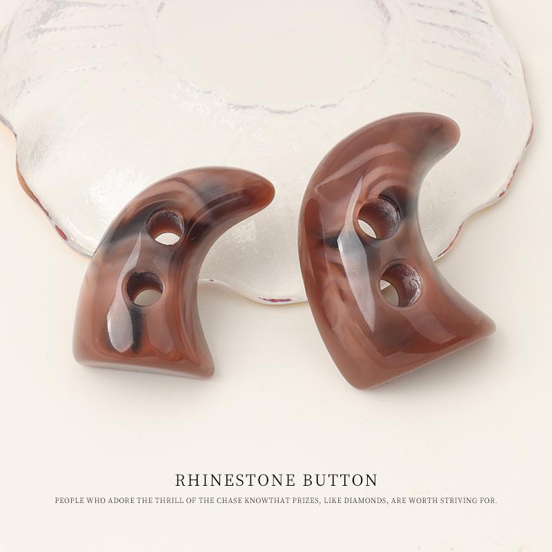 

Пуговицы из смолы с узором под рог для мужских и женских пальто, тренчей, детских свитеров, курток, ватников, декоративные пуговицы 3.2cm Coffee