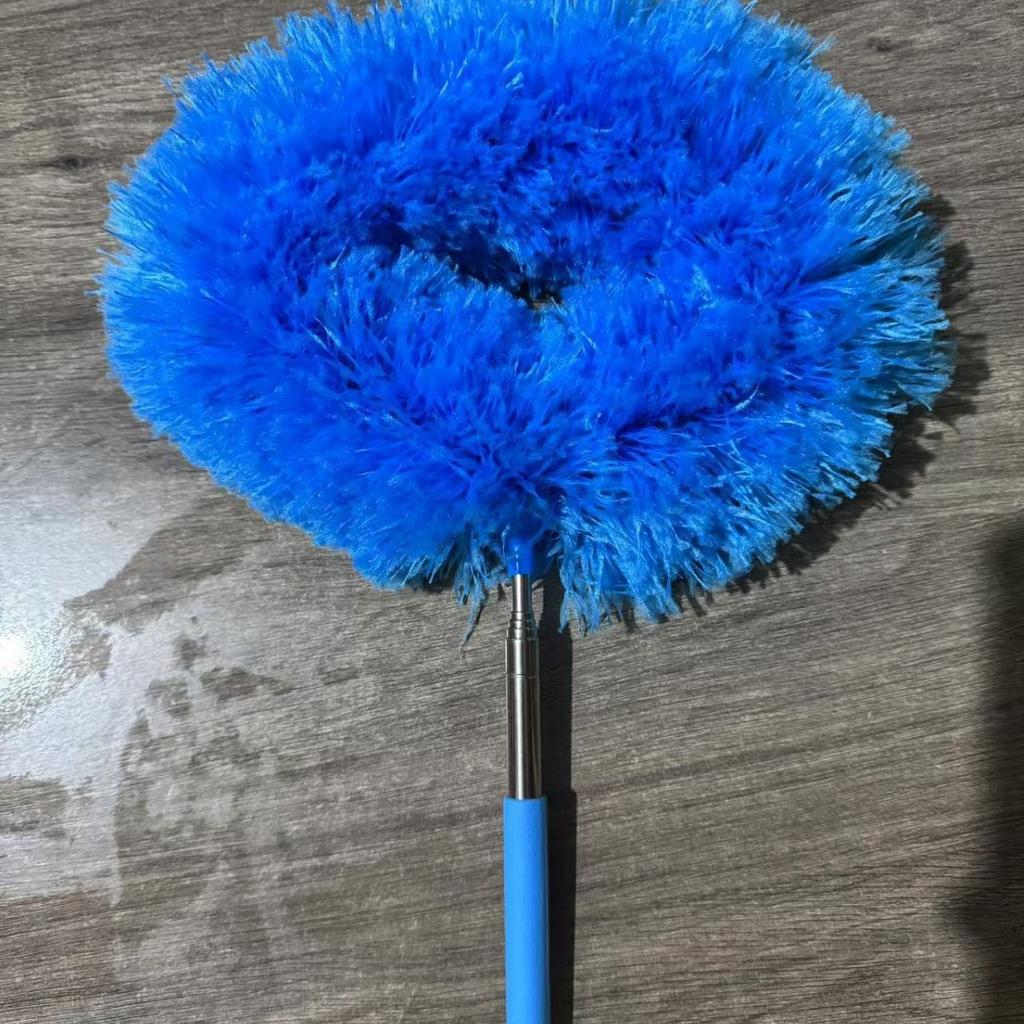 Mikrofaser-Staubwedel für Deckenventilatoren lässt sich bis zu einer wiederverwendbaren und saubereren Staubbürste mit langem Griff für müheloses Reinigen ausziehen