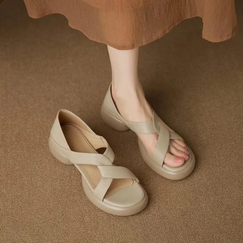 

Женские летние новые сандалии-кроссовки с открытым носком из мягкой кожи на мягкой подошве, повседневные, на плоской подошве, в стиле ретро, два способа носки, крутые шлепанцы 40 абрикосовый