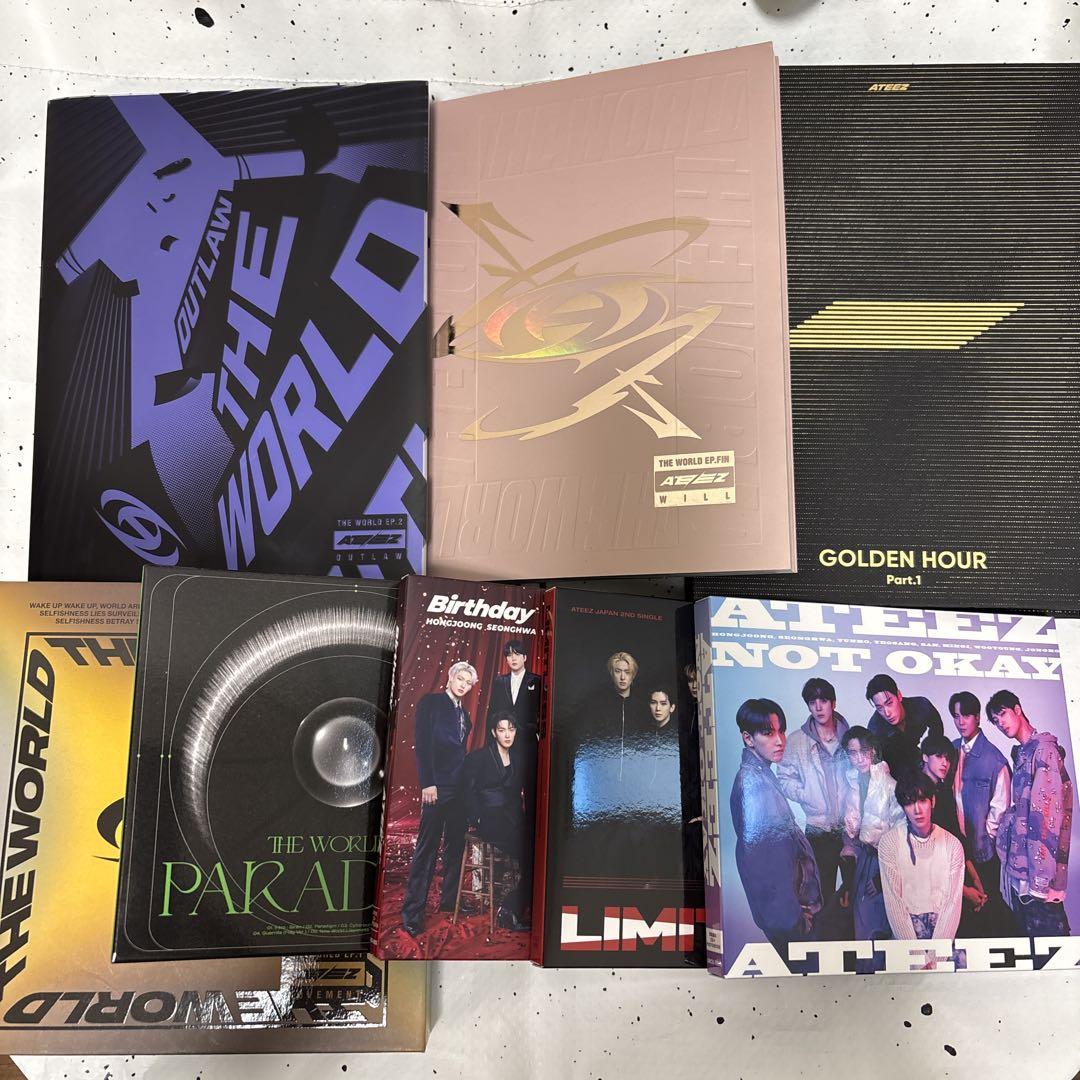 

[USED] ATEEZ CD bundle sale