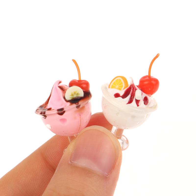 1Pcs Dollhouse Simulation Cherry Cream Cup Ice Cream Cup Mini Model Ornament Toy Dollhouse Miniature Accessories Decoration Toy