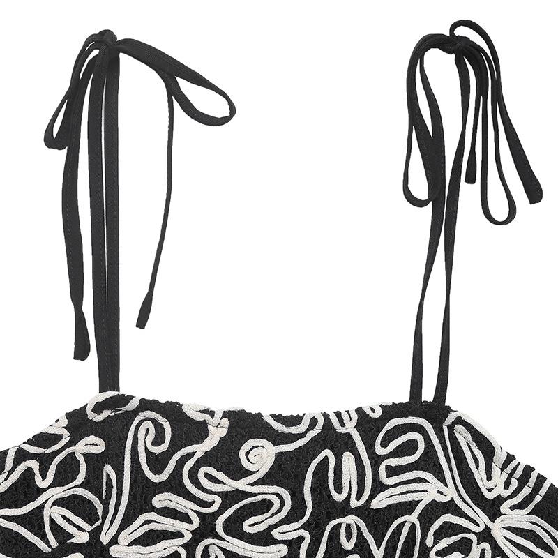 A Summer Sleeveless Casual Halter Dress with Floral Patchwork for Women