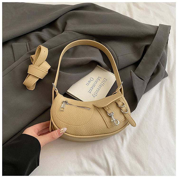 

Underarm trend fashion dumpling bag women s Korean version of simple and versatile shoulder bag 2025 new niche design messenger bag