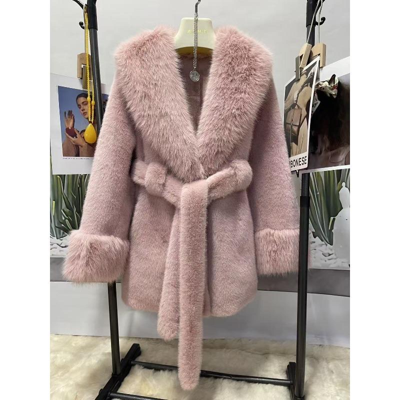 2025 New Big Fur Collar Long Slim Jacket Mink Imitation Fox Fur Plush Coat High Fashion Version