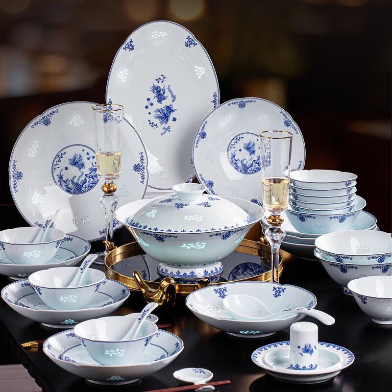 Jingdezhen Blue and White Underglaze Ceramic Dinnerware Set