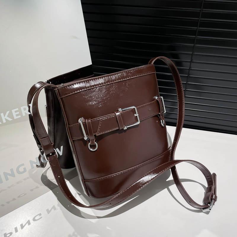 Simple Single-shoulder Bag, Elegant Crossbody Bag, Bucket Bag, Commuter Bag for Women