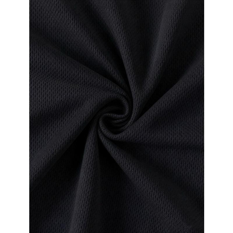 Casual Black Short-Sleeve Men'S T-Shirt Featuring a Graphic Print of The Number 67, Perfect for Everyday Wear