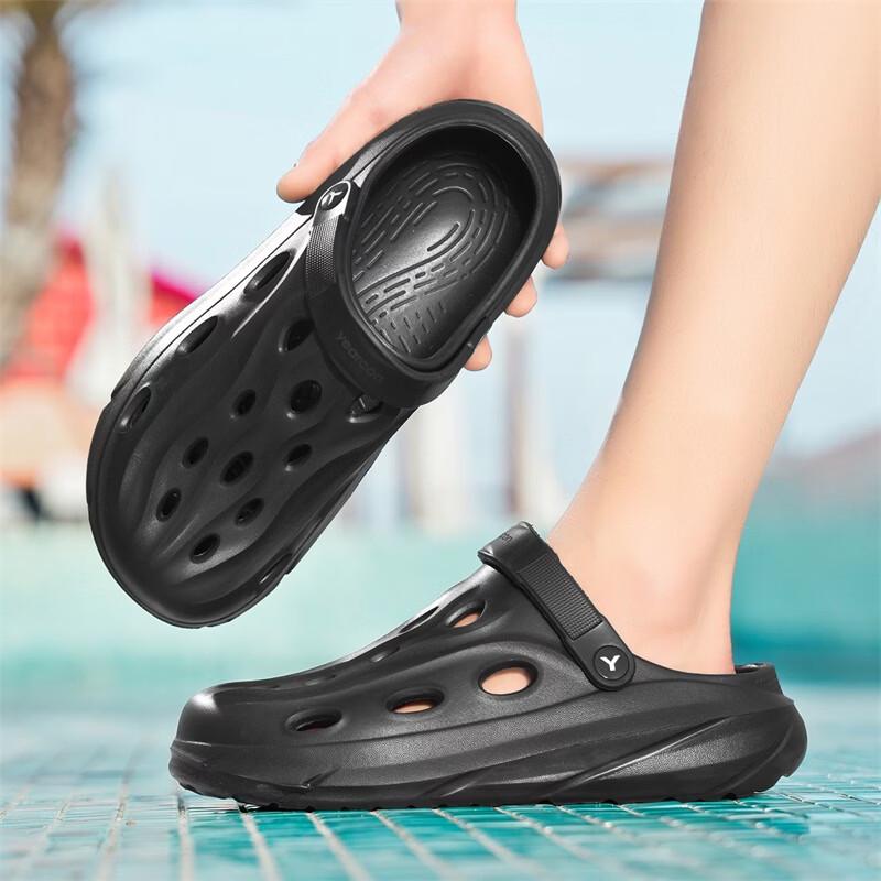 Men's Breathable Summer Clogs & Sandals