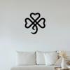 Stunning 1PC Irish Shamrock Wall Decor! Perfect for St. Patrick's Day. Metal Clover Wall Decor brings good luck. Ideal for home.