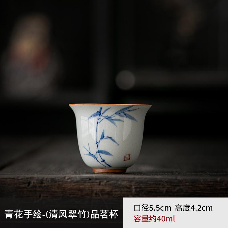 Blue and white teacup single cup ceramic hand-painted landscape personal special teacup high-end light luxury small tea drinking cup