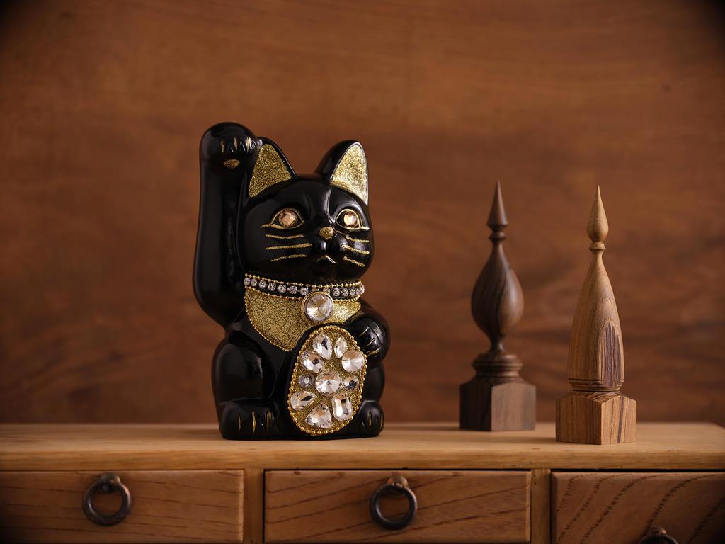 Glückskatze Schmuck Katze Rechte Pfote erhoben Keramik Glückskatze Maneki Neko Glücksbringer Feng Shui Ornament (M-GRÖSSE Schwarz) / _ (jw_M Schwarz)