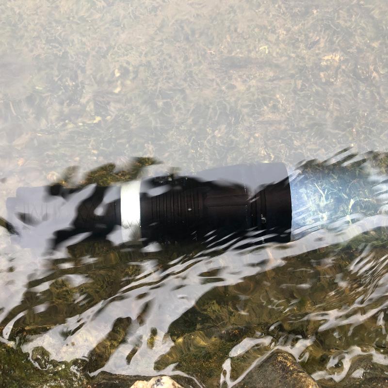 D2 Powerful Diving Flashlight Edc Dive Torch Light Lamp Underwater High Power Led Flashlights Diving Camping Tactical Lantern