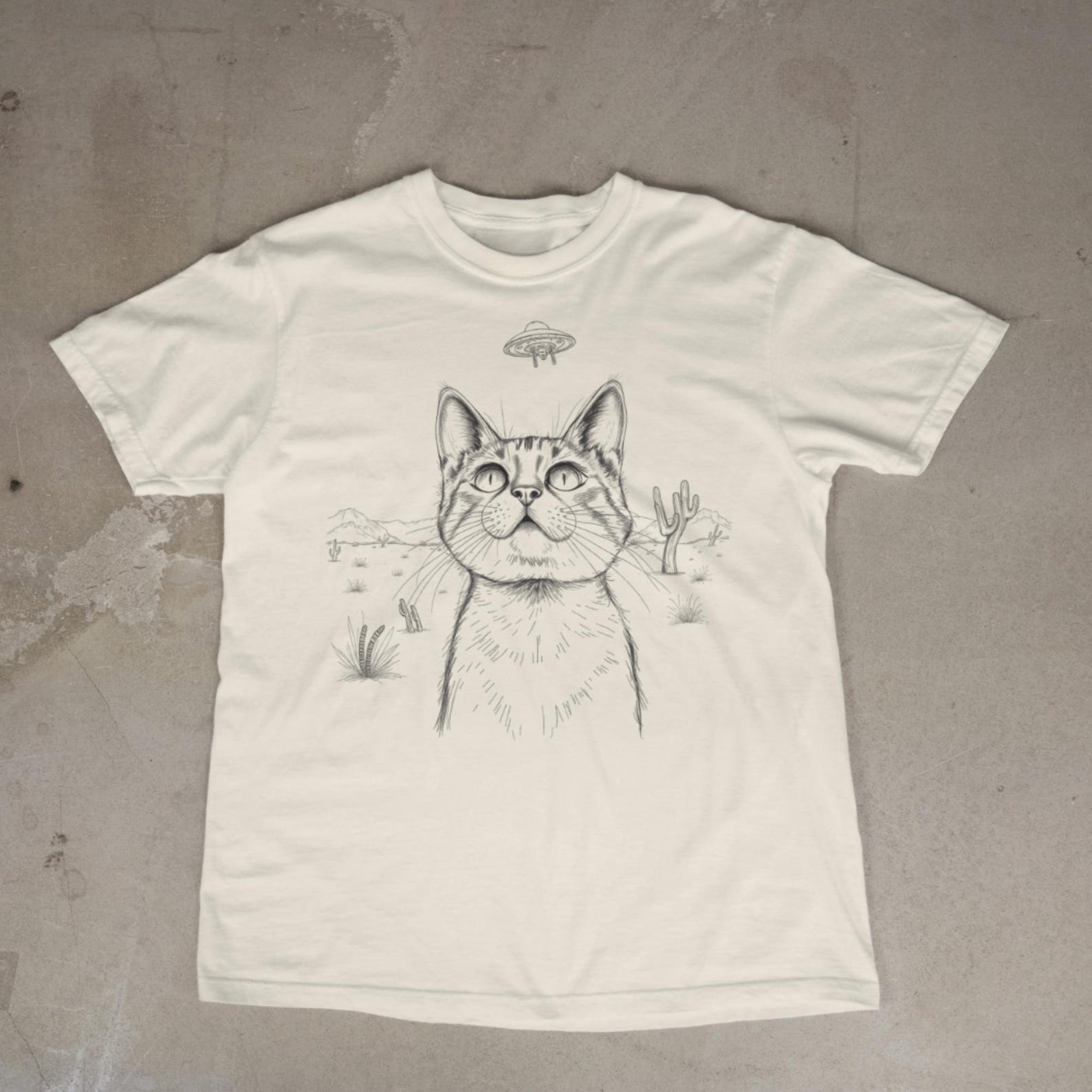Vintage UFO Cowboy Cat T-Shirt: Retro Western Graphic Tee L
