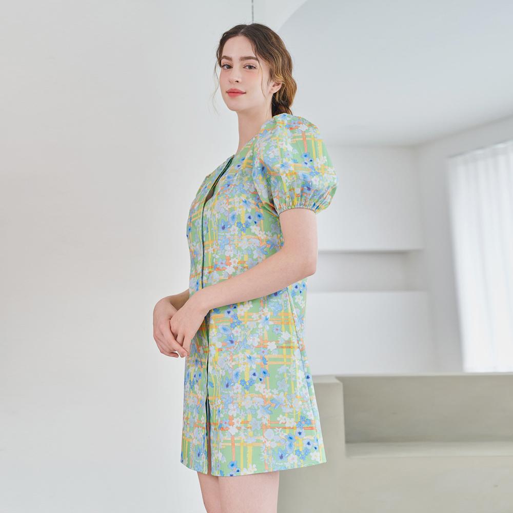 Jeiol Leah Shift Dress