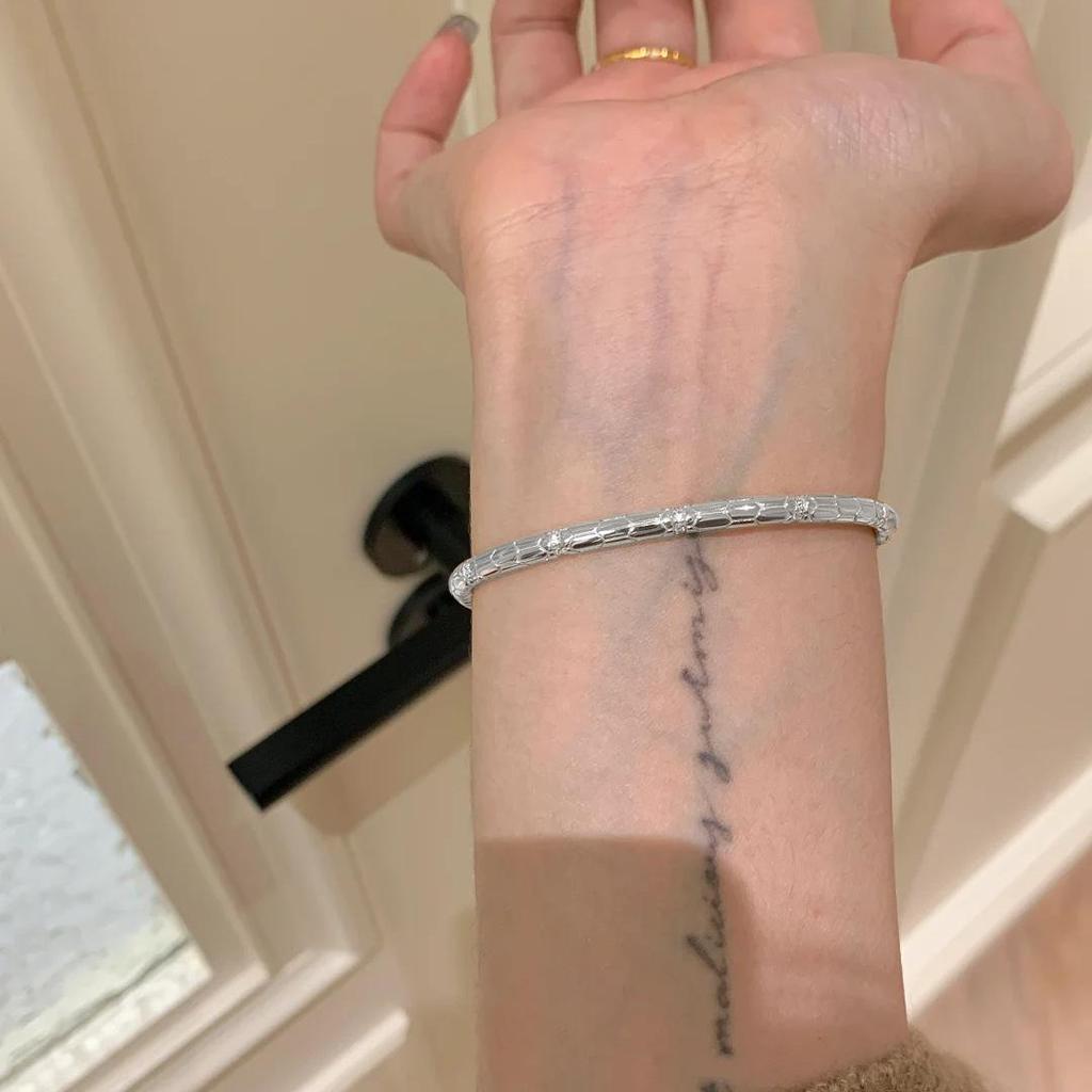 High-End Zodiac Snake Diamond Bangle & Ring Set for Women - Minimalist New Year of the Snake Style