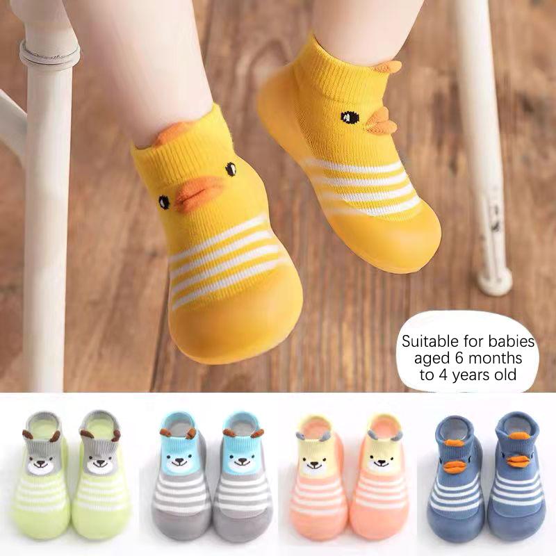 Weiche Baby-Kleinkindschuhe Baby-Kleinkindschuhe Bodensocken Schuhe Cartoon Kinder Rutschfeste Gummisohle Kleinkindschuhe Weich Gestrickt