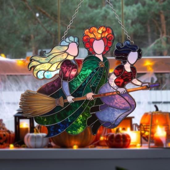 Halloweenský Suncatcher Čarodějnice 3 Čarodějnice Létající na Koštěti Vitrážový Suncatcher Akrylová Závěsná Dekorace na Okno pro Dveře Nástěnná Dekorace