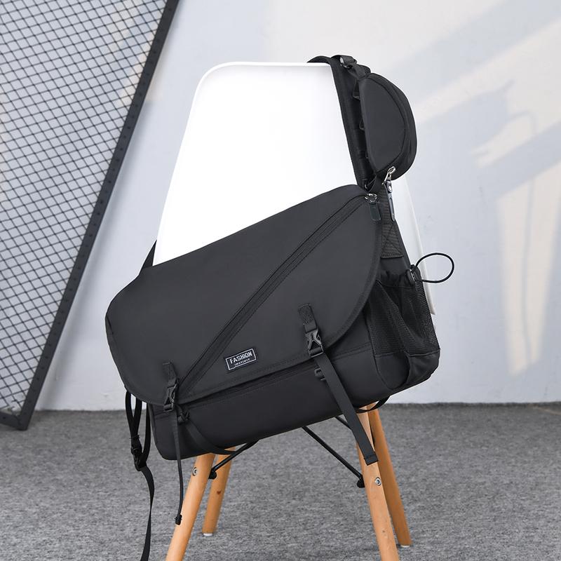 Men's Crossbody Bag Sports Shoulder Bag Large Capacity Messenger Bag