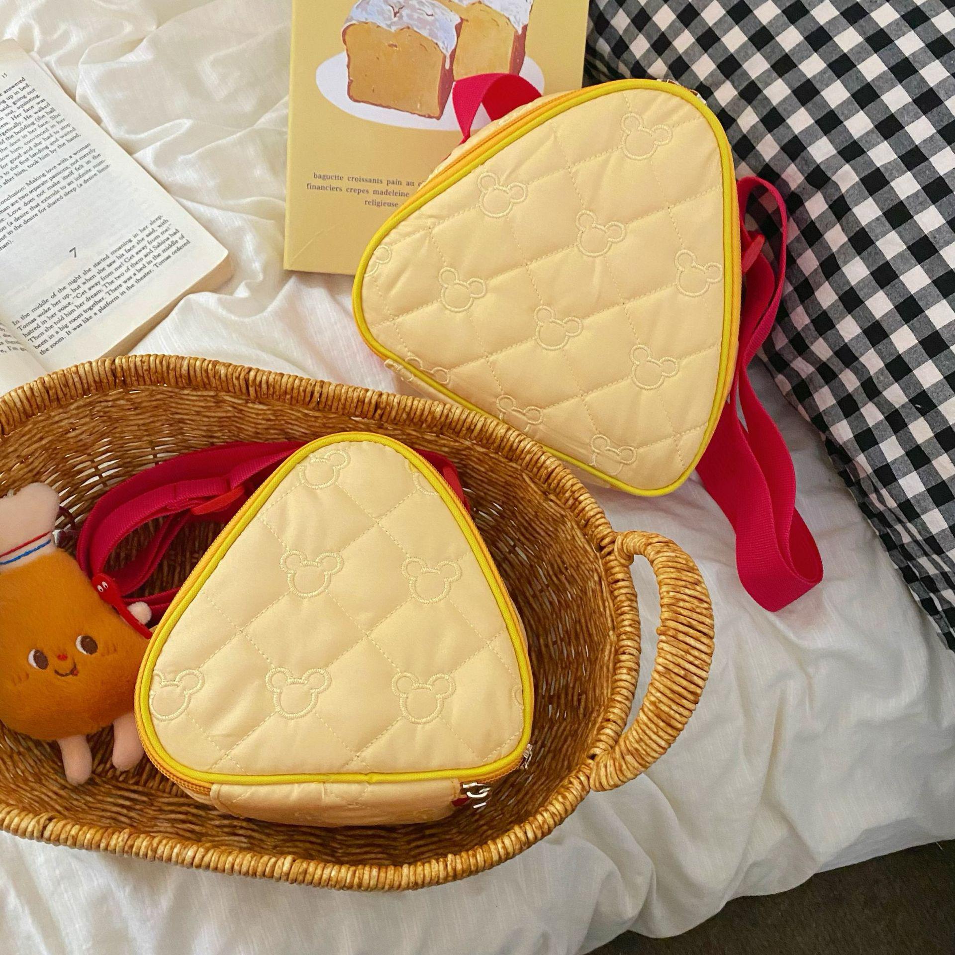 

Мультяшная сумка через плечо в форме сердца с сыром и камерой - Милая и портативная студенческая сумка для хранения Small