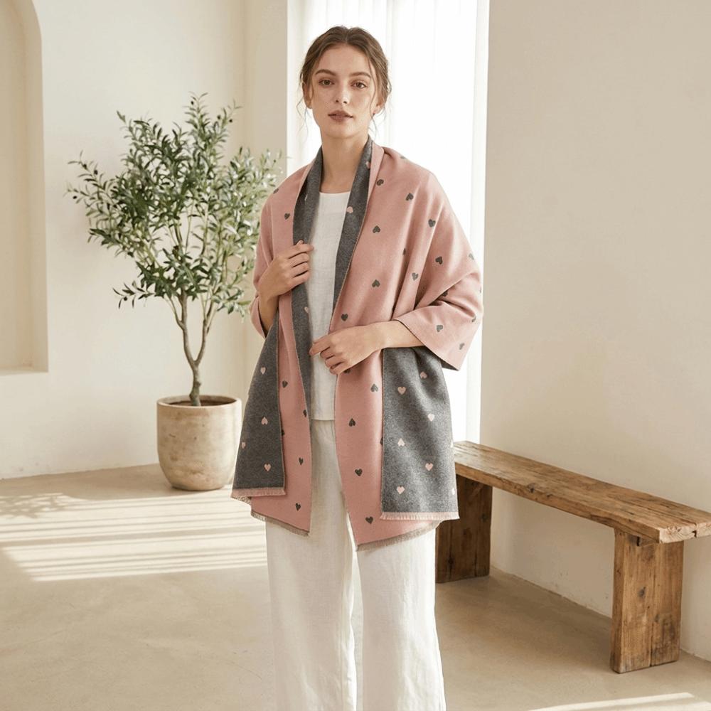 Vintage Style Warm Shawl Elegant Wrap Scarf Romantic Double Sided Heart Pattern Scarf Outfit