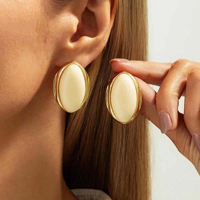 Creative Resin Acrylic Stud Earrings For Women 2026 Oval Earring Trendy Geometric Ring Exaggeration New Year Party Jewelry Gift
