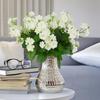 Decoração de casa – Flores e coroas artificiais