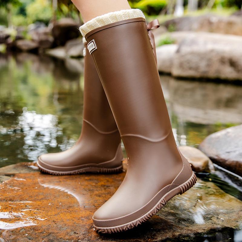Women's Medium and High Rain Shoes Waterproof, Non-slip and Warm Rain Boots Fishing Work Four-season Boots Takeaway Rubber Shoes Water Boots