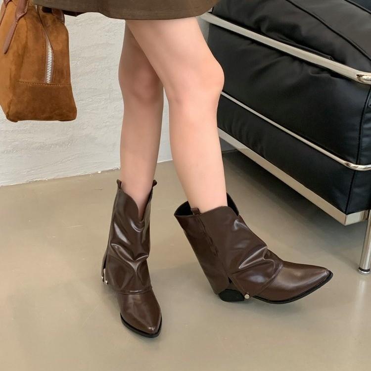 Pointed trousers boots fried street fashion boots women's 2025 new autumn and winter western cowboy boots comfortable square heel winter boots
