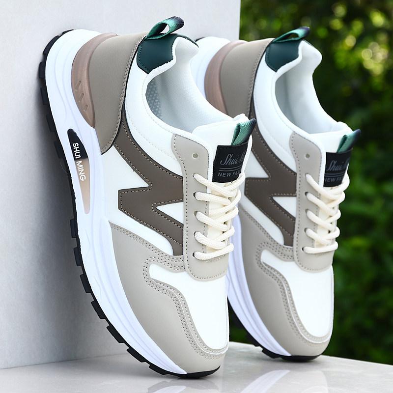 Winter velvet warm cotton shoes leather surface waterproof thickened sports shoes soft sole non-slip casual running shoes