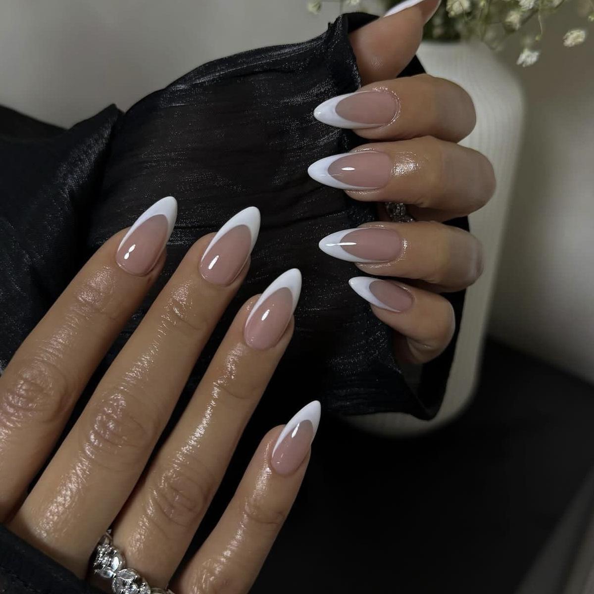 

Nail Art Tips: 24 Simple French White Edge Wearable Nail Patches