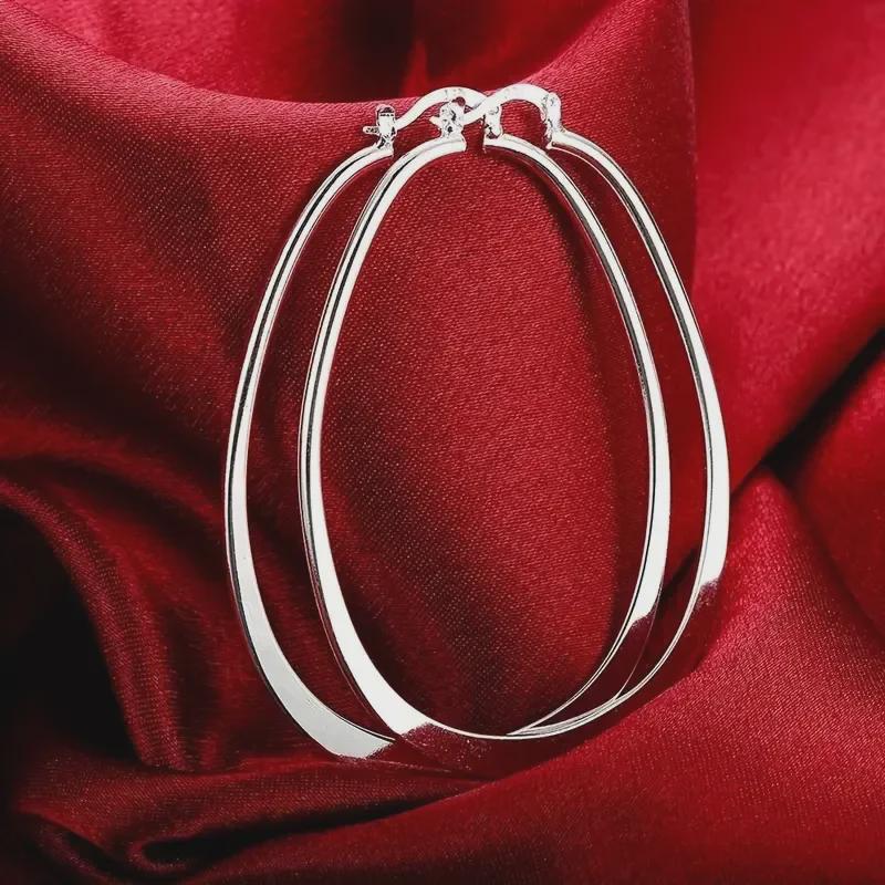 Elegante Tropfen-Creolen für Damen - Stilvolles und schickes Design
