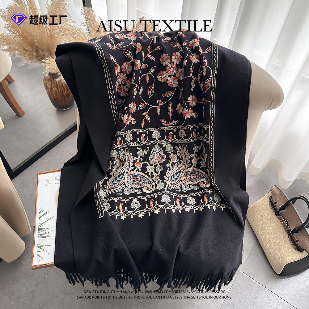 New embroidered cashew flower pattern imitation cashmere scarf women's long tassel extended light luxury shawl
