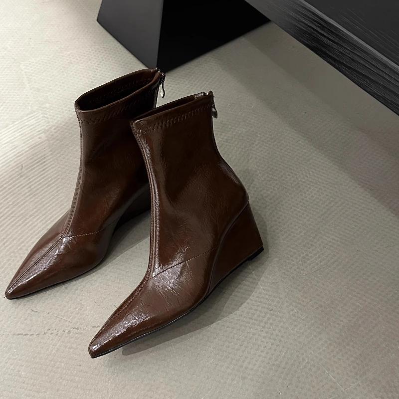 Bottines Compensées en Cuir Verni pour Femmes Chaussures Élégantes à Bout Pointu Talons Compensés Mode Escarpins de Soirée pour Dames Zapatos Mujer