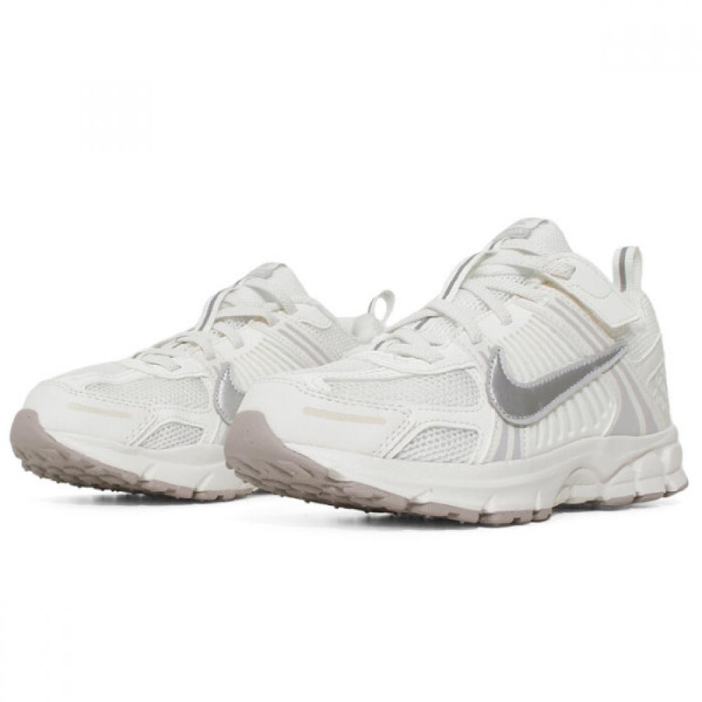 Nike Bomaero 5 Running Shoes