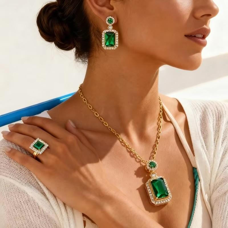 Green Crystal Jewelry Set for Women Square Rhinestone Necklace / Earrings / Rings Fashion Jewelry For Lady New Year Gift 2026
