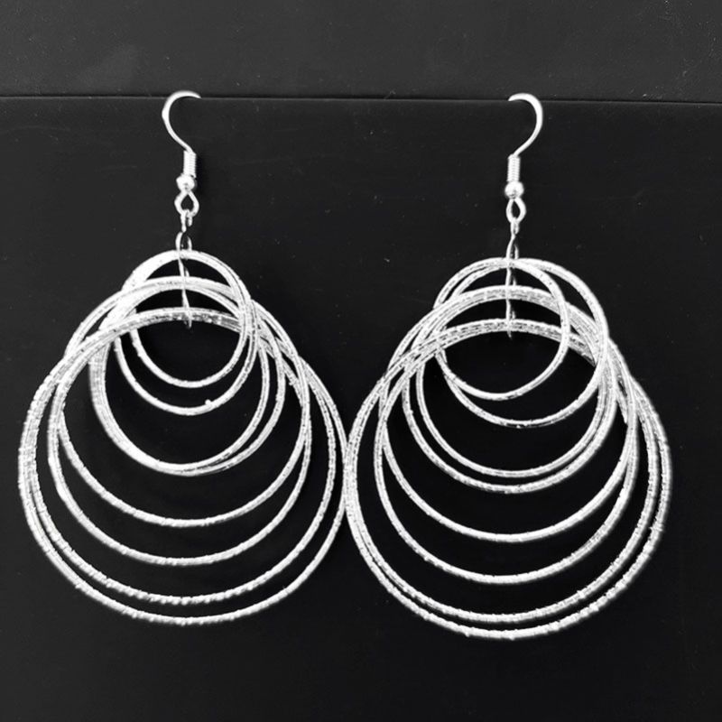 

Серьги из серебра Мяо Серьги из серебра туцзя Новые серьги Китайская кисточка Легче всего сочетать Экзотические Ethnic characteristics circle earrings 8.5cm long