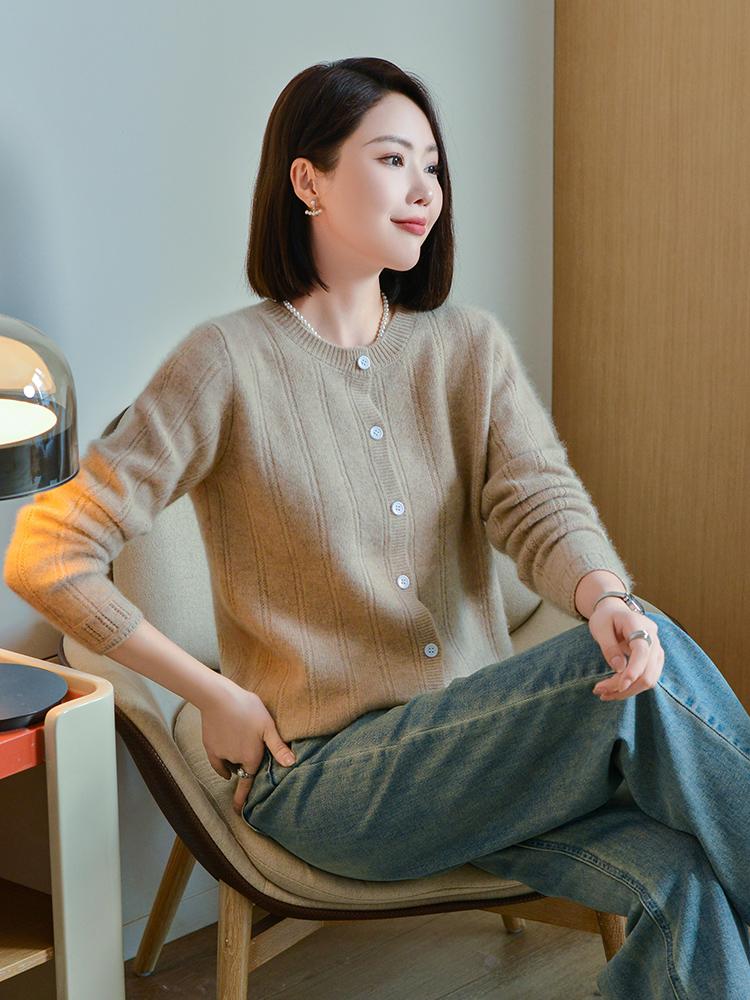 Dámský kašmírový kardigan Qinghe kašmír 30% kašmír 70% vlna podzimní a zimní kašmírový kardigan měkký a teplý