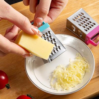 Mini nerūsējošā tērauda četrpusēja siera un dārzeņu rīve — virtuves sīkrīks un citrona rīve