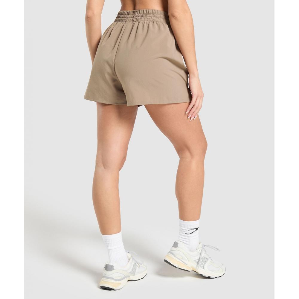 Gymshark Pintuck Shorts Lifestyle Brown B8a6m Nc0s