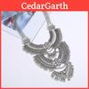 Vintage European Style Alloy Geometric Pendant Necklace For Retro Fashion Enthusiasts